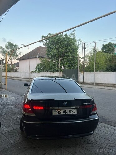BMW 745-5