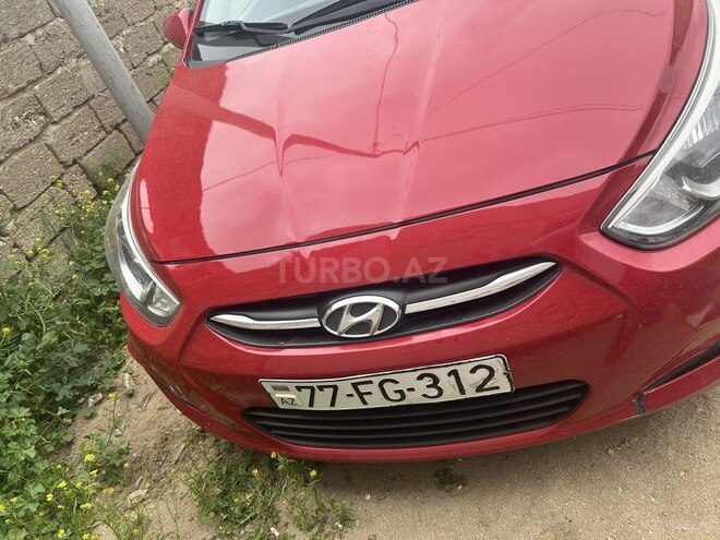 Hyundai Accent-9
