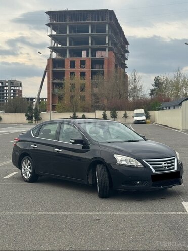 Nissan Sentra-3