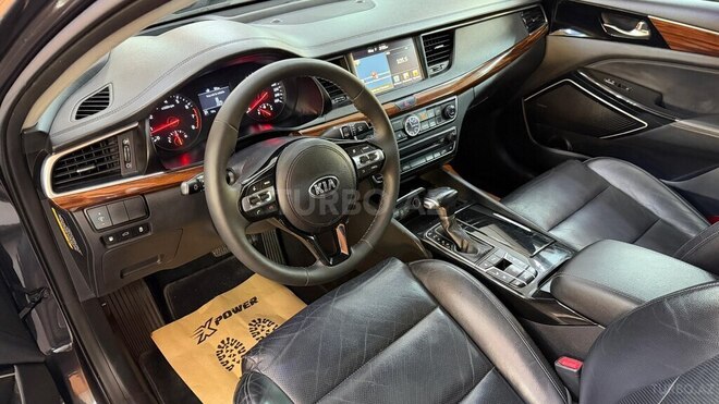 Kia K7-8