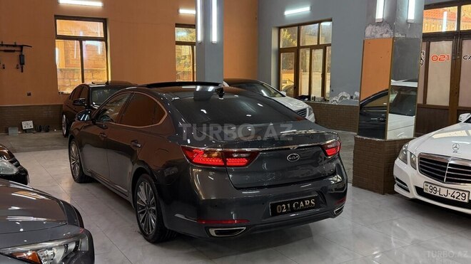 Kia K7-17