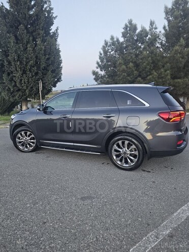 Kia Sorento-5