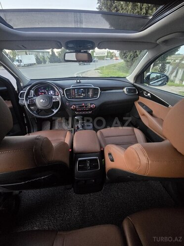 Kia Sorento-10