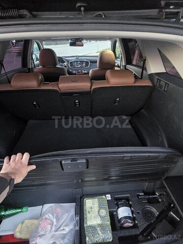 Kia Sorento-17