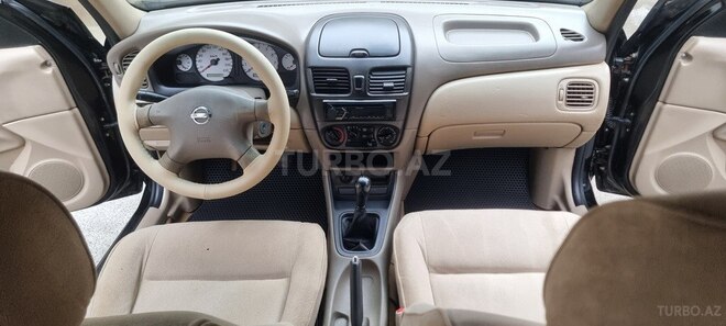 Nissan Sunny-14
