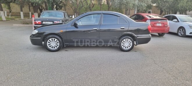 Nissan Sunny-8