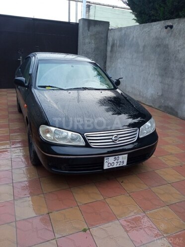Nissan Sunny-4
