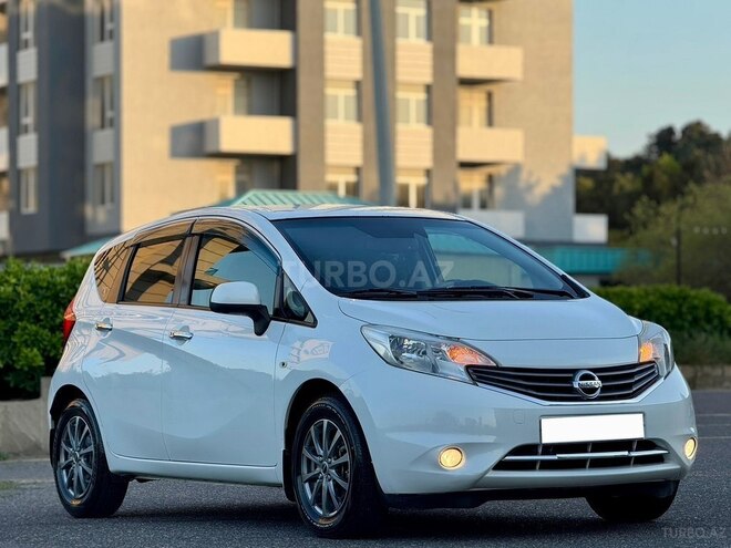 Nissan Note-9