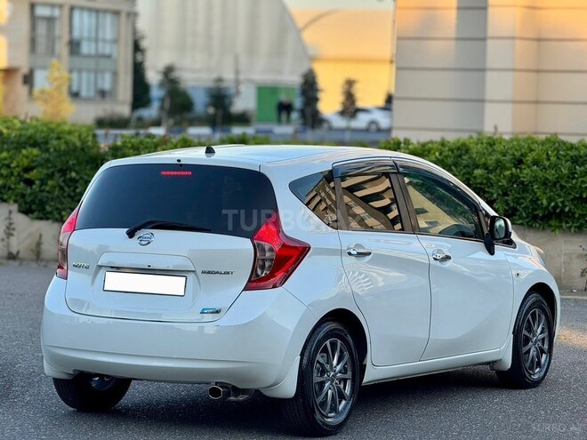 Nissan Note-10