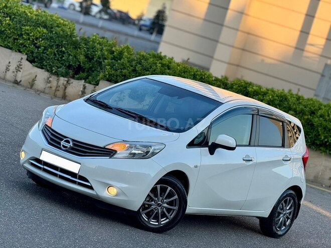 Nissan Note-5