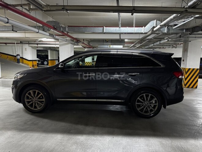 Kia Sorento-4