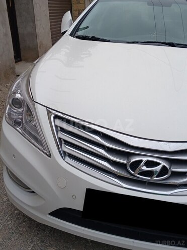Hyundai Azera-7
