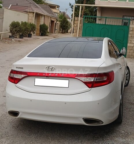 Hyundai Azera-6