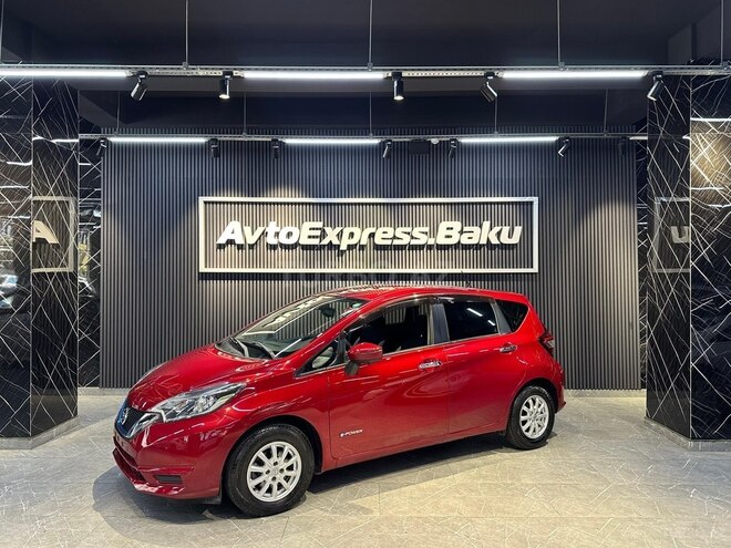 Nissan Note-1