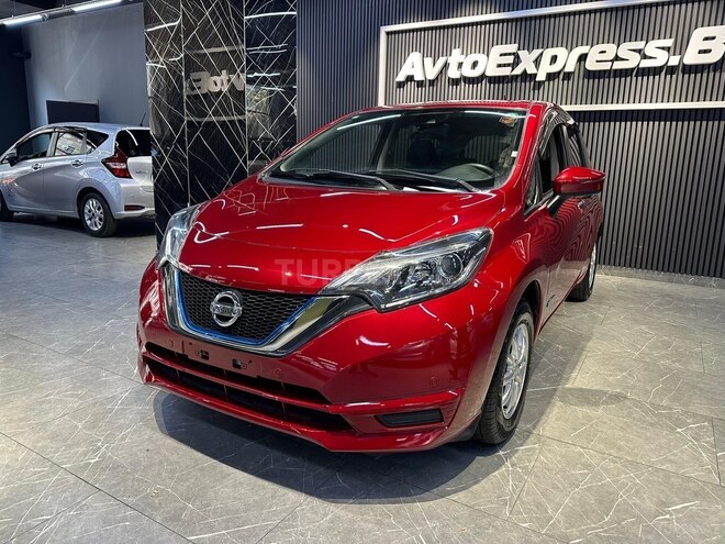 Nissan Note-6