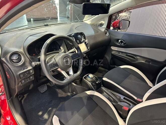 Nissan Note-15