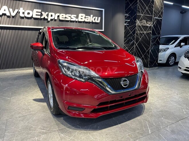 Nissan Note-8