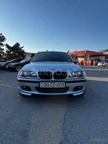 BMW 318-2