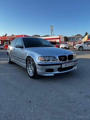 BMW 318-4