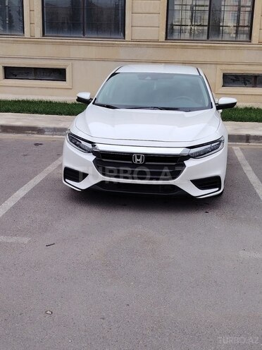 Honda Insight-1