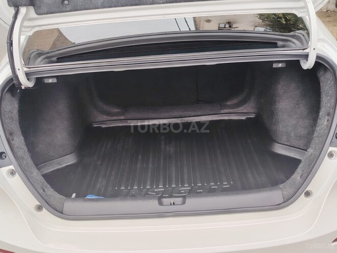 Honda Insight-14