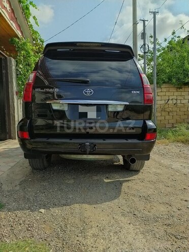 Toyota Land Cruiser Prado-5