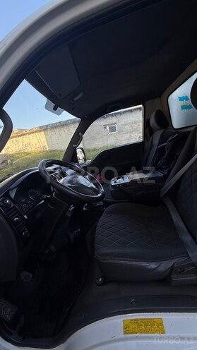 Kia K2700-9