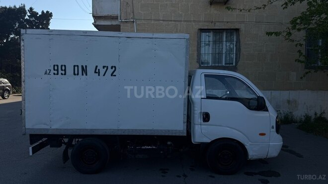 Kia K2700-4