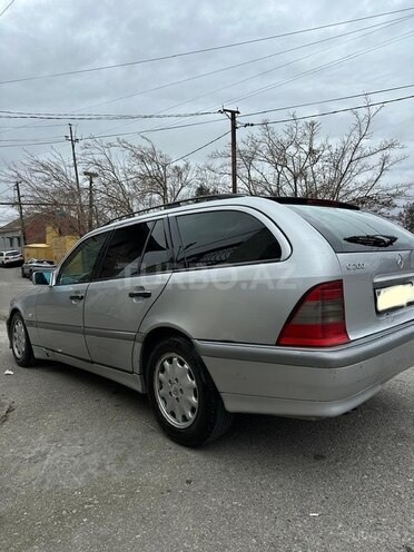 Mercedes C 200-6