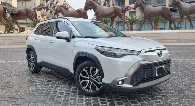 Toyota  2025, 21,482 km - 2.0 л - Bakı