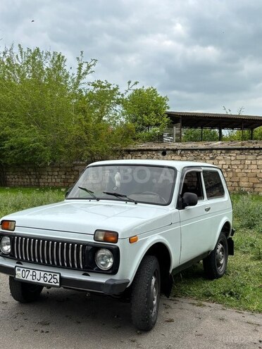 LADA (VAZ) Niva-3