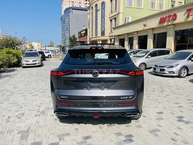 Changan Uni-Z-7