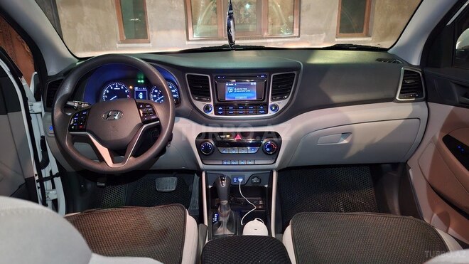 Hyundai Tucson-5