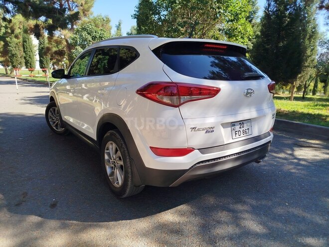Hyundai Tucson-10