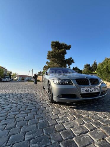 BMW 320-13