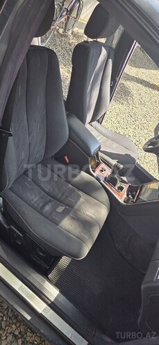 Mercedes E 220-9