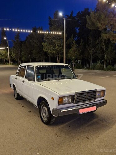 LADA (VAZ) 2107-4