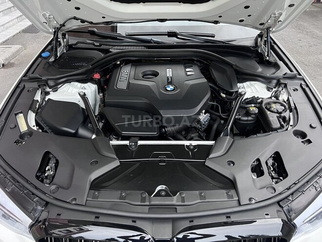 BMW 530-15