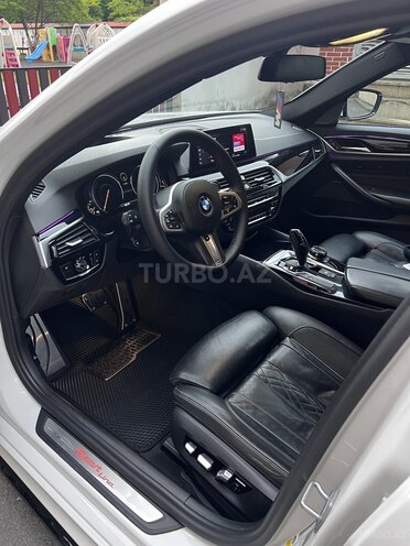 BMW 530-16