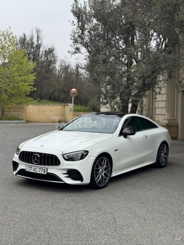 Mercedes E 220 d-2