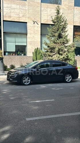 Chevrolet Cruze-2