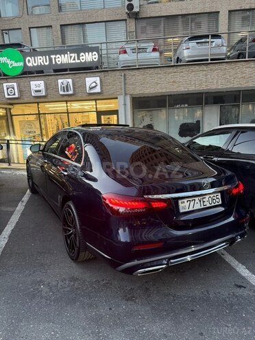 Mercedes E 300-7