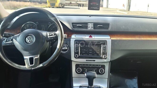 Volkswagen Passat CC-7