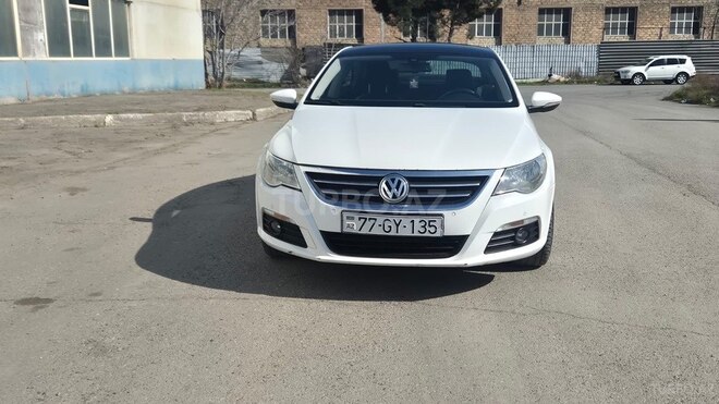 Volkswagen Passat CC-1