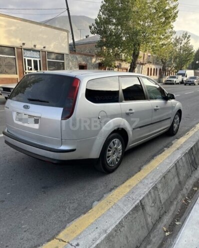 Ford Focus-4