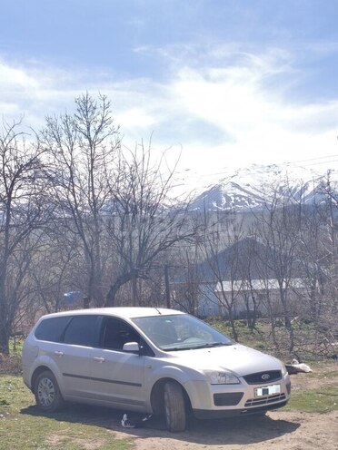 Ford Focus-6