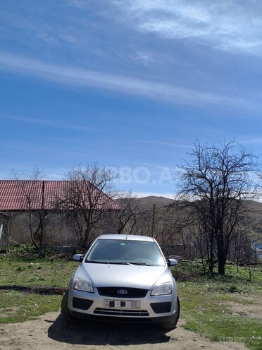 Ford Focus-9
