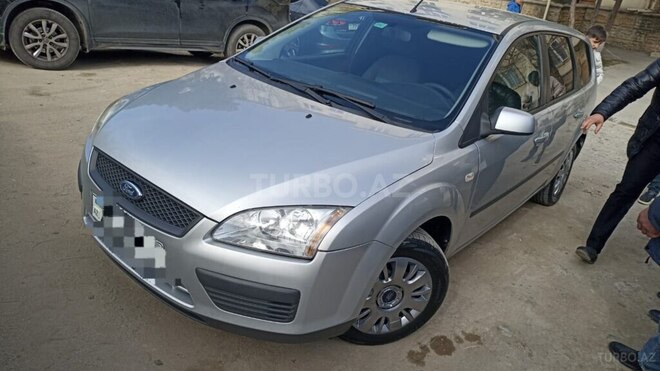 Ford Focus-15