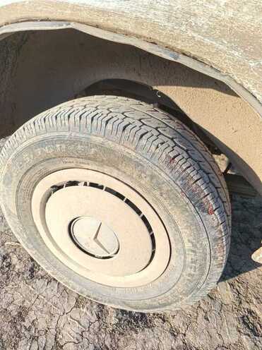 Ford Transit-17