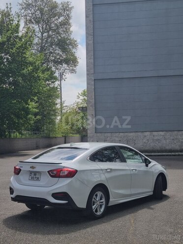 Chevrolet Cruze-5